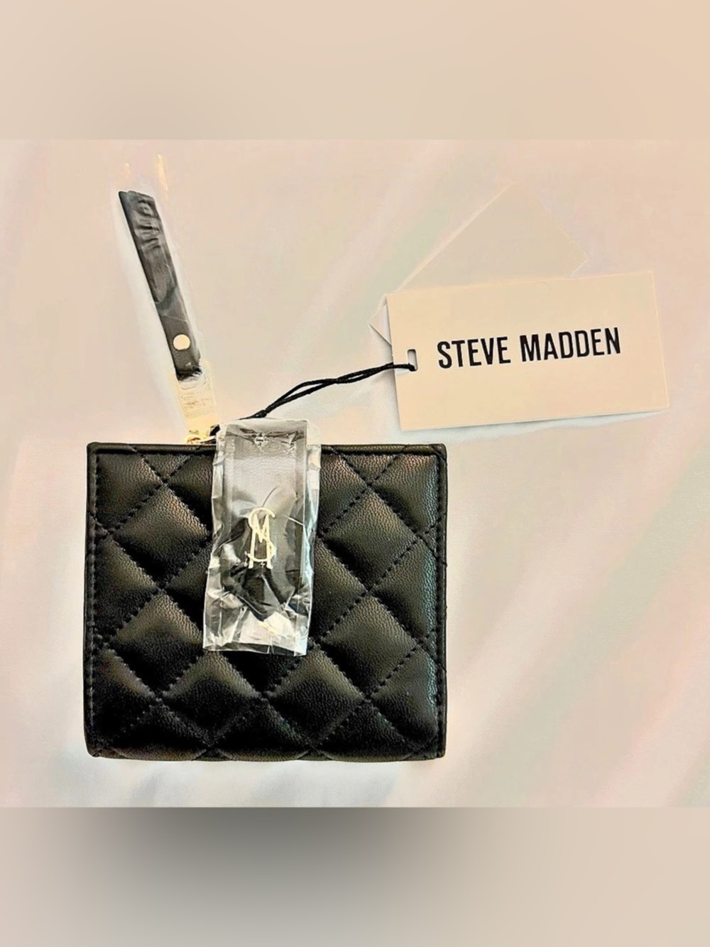 Steve Madden Quilted BJEM BIFOLD CARDCASE Wallet in Black NWT